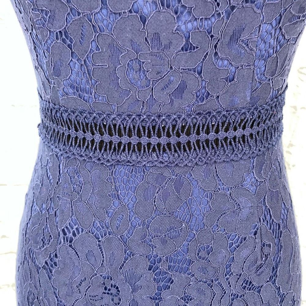 Lulus trumpet floor length gown fully lined with lace overlay sz S - Picture 7 of 15